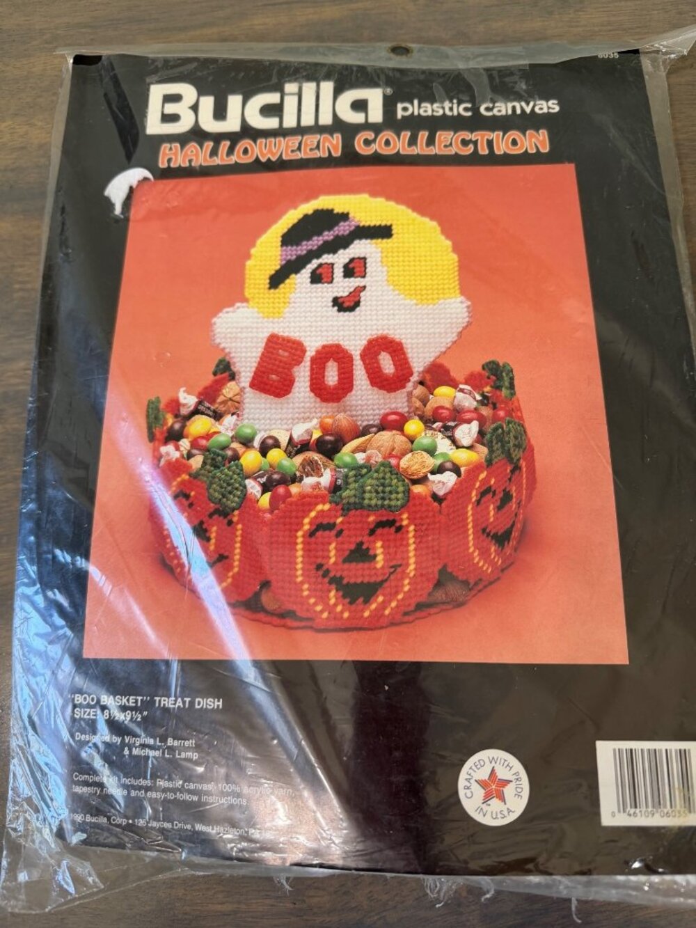 Bucilla Needlepoint Plastic Canvas Halloween Collection Ghost Pumpkin Basket